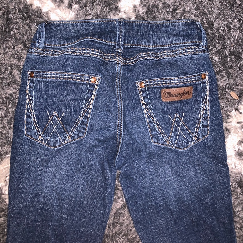Women’s wranglers
